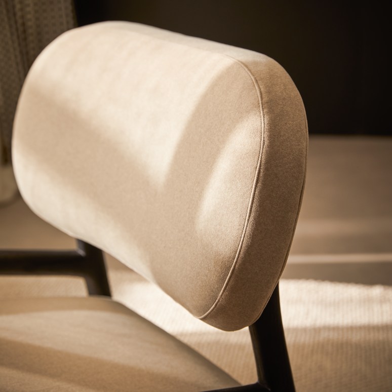 Romane - Fauteuil en mindi black