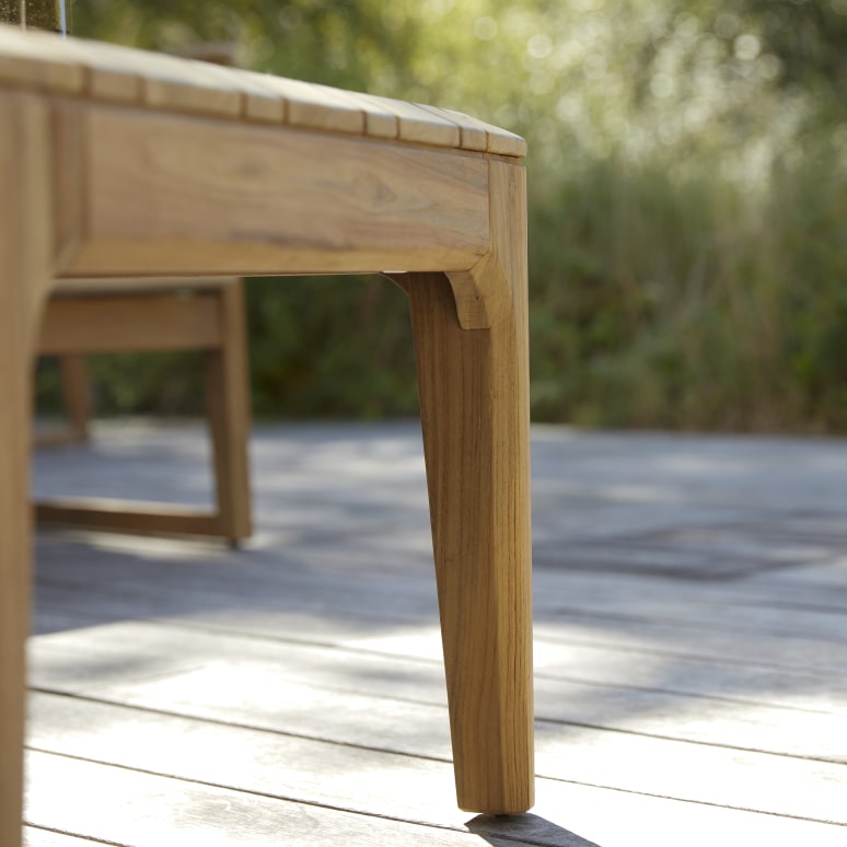 Vasco - Garten-Couchtisch aus massivem, recyceltem Teakholz