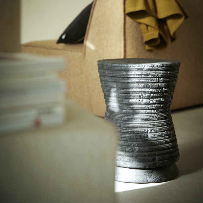 Diabolo - Black Solid Teak End Table