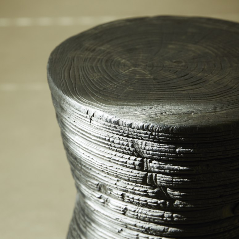 Diabolo - Mesa auxiliar de teca maciza negra