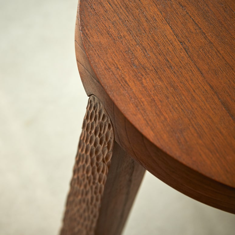 Isadora - Bijzettafel van mindihout