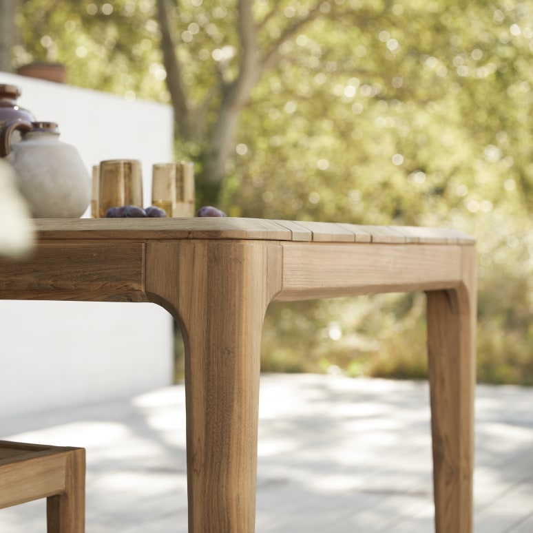 Vasco - Table de jardin en teck massif recyclé 6-8 pers.