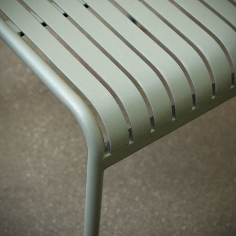 Gaby - Table d'appoint de jardin en métal vert