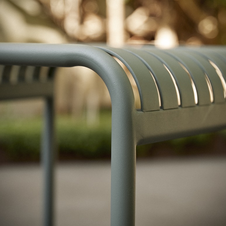 Gaby - Grüner Beistelltisch aus Metall