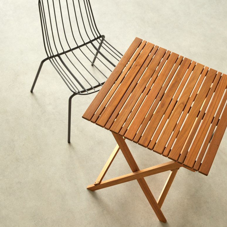 Bistro -  Tuinset van massief acaciahout en metaal, 2 stoelen