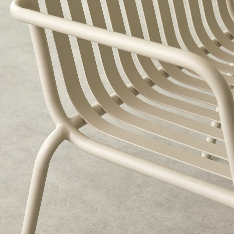 Gaby - Gartenstühle aus Metall cream