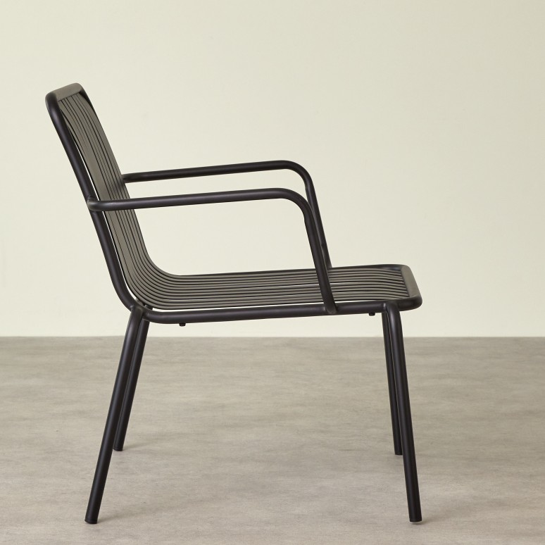 Gaby - Lage tuinstoel van metaal black