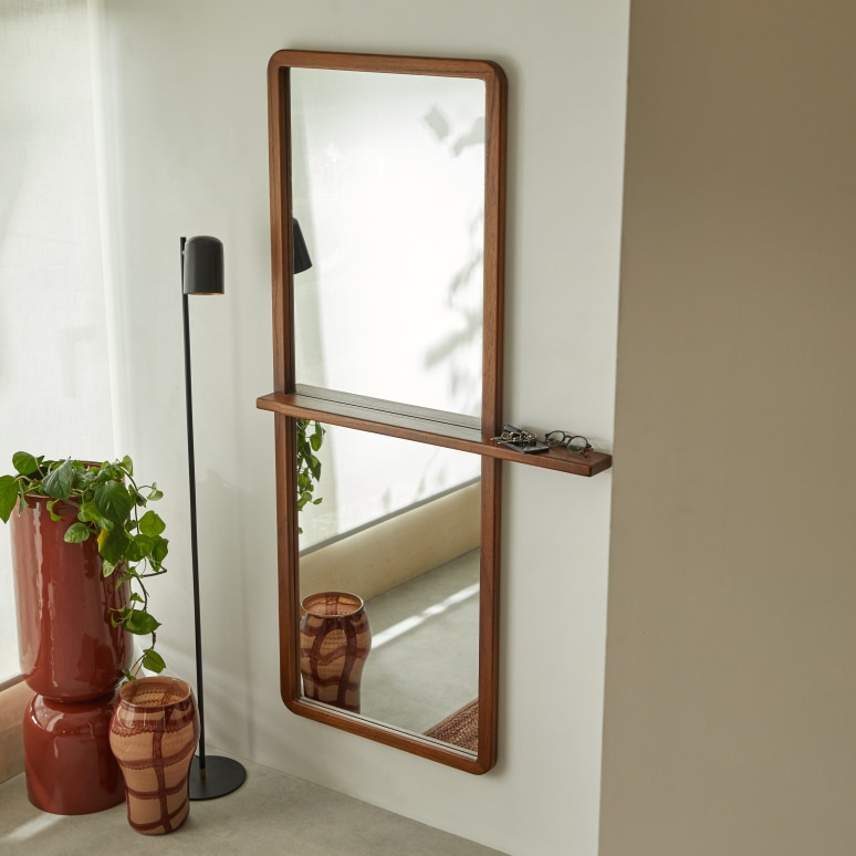 Auguste - Mirror in solid mindi with shelf, 180 x 100 cm
