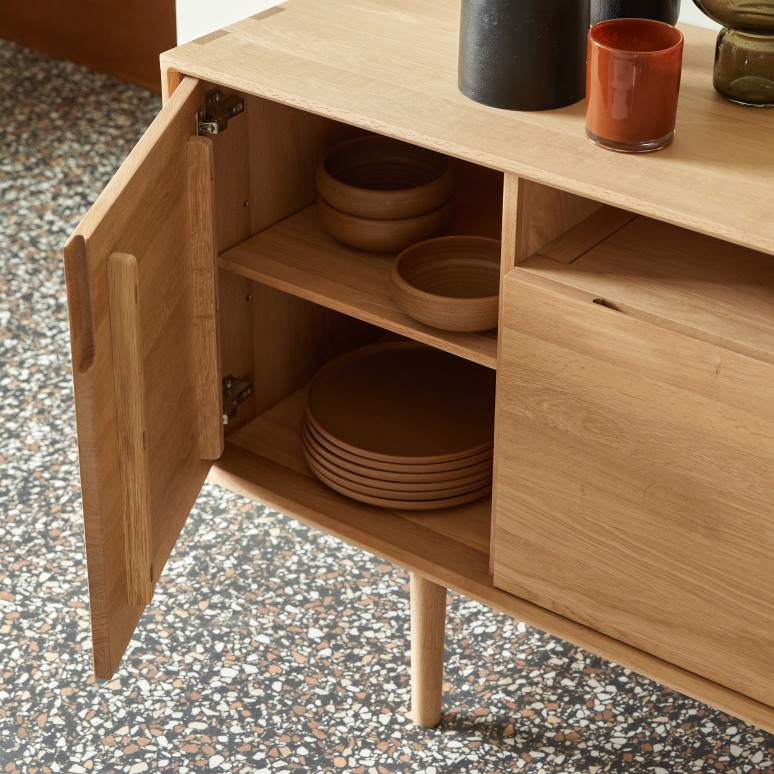 Ellie - Sideboard aus massiver Eiche 180 cm