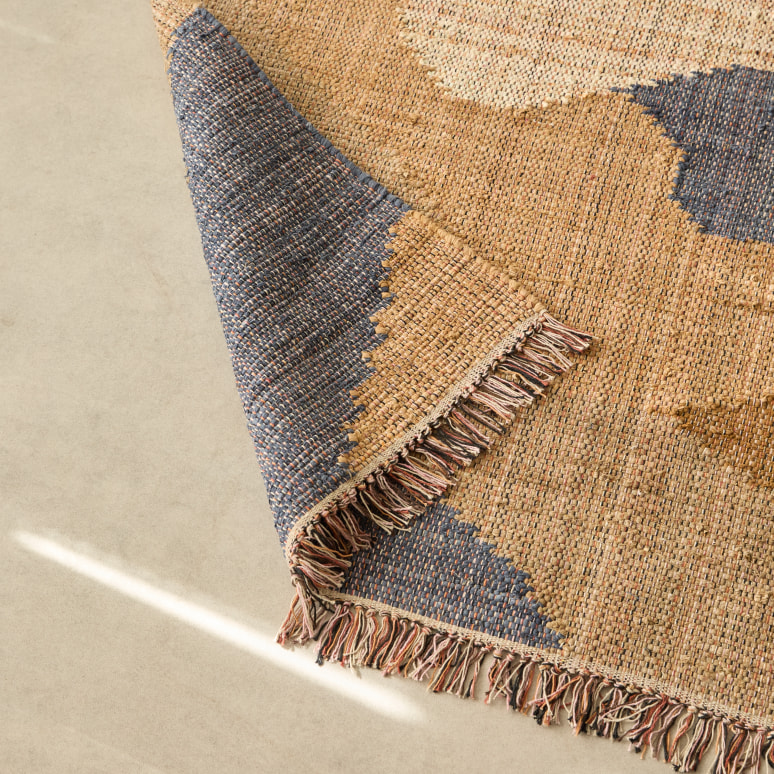 Ajay - Garenkatoenen vloerkleed 160 x 230 cm – Blauw en zand