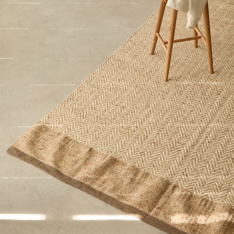 Naya - Tappeto chevron in lana 200 x 300 cm