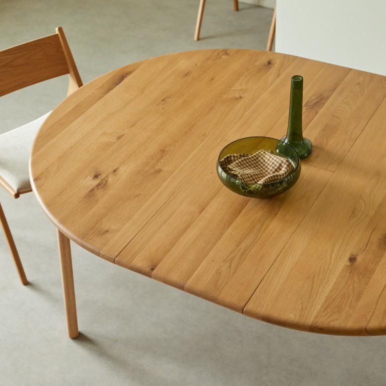Clara - Massief eikenhouten uitschuifbare ronde tafel 4-8 personen