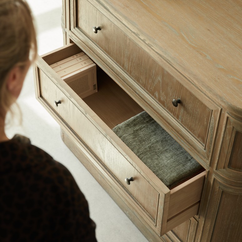 Louise - Commode en chêne