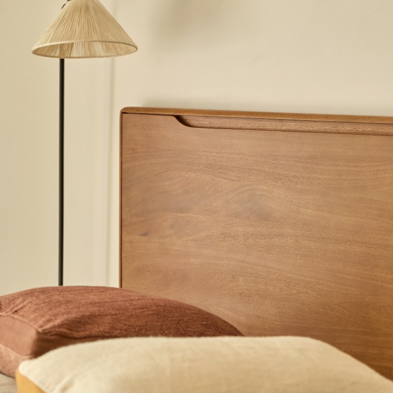 Gabrielle - Bed van massief mangohout 160 x 200 cm