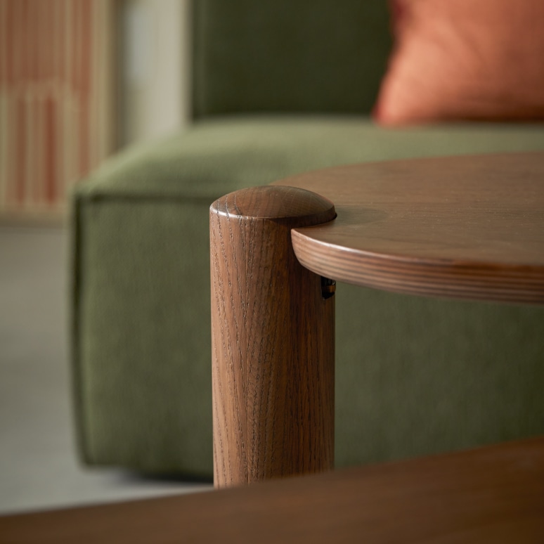 Nora - Coffee Table in solid oak, tall version