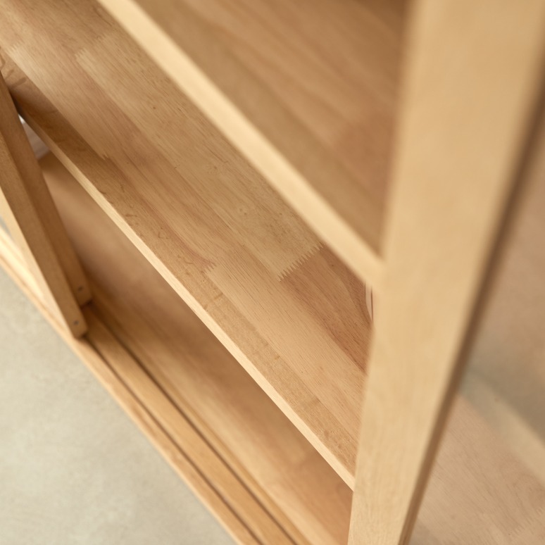 Heidi - Cupboard in solid oak, 160 cm