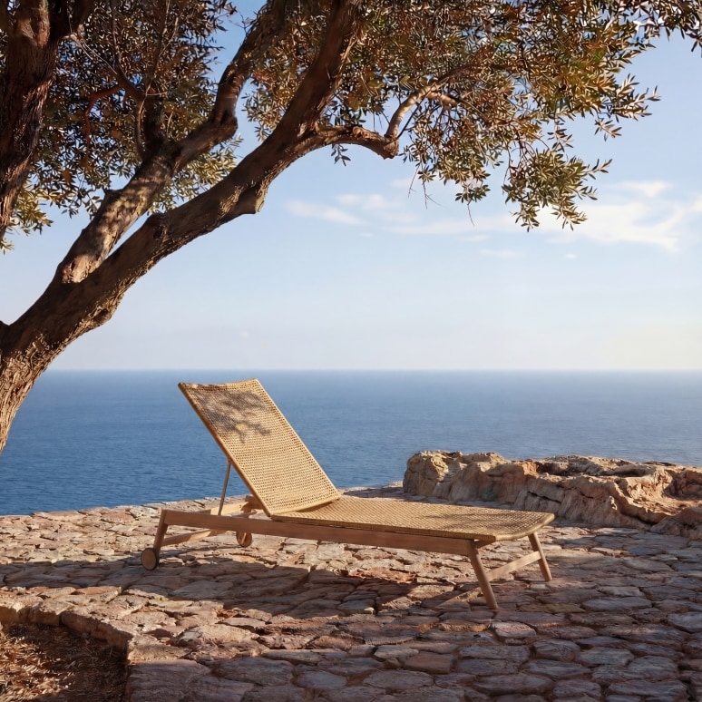 Sam - Chaise longue de jardin en acacia massif et cannage
