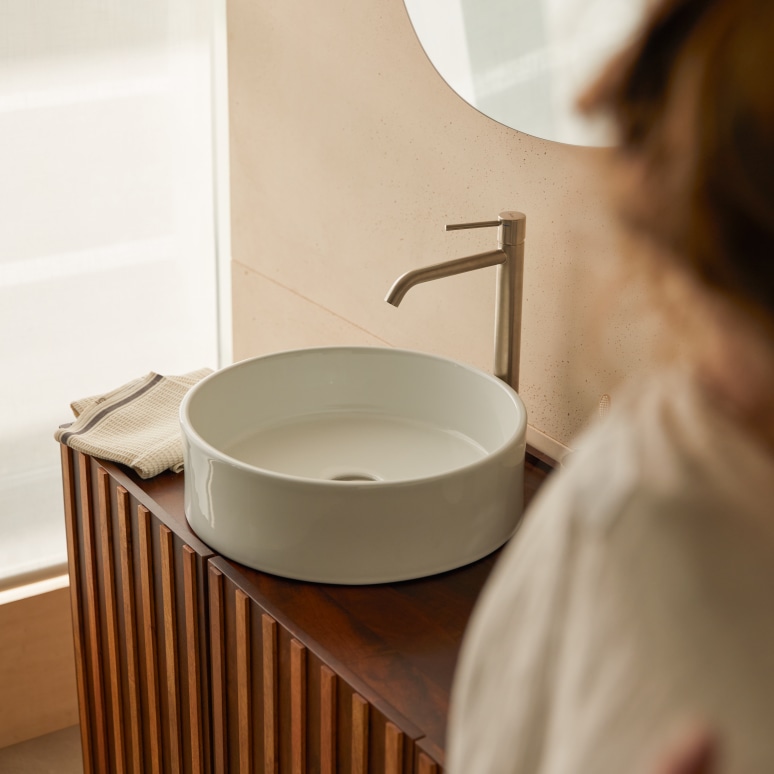Gina - Lavabo rotondo in ceramica