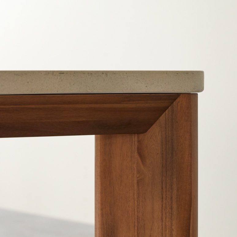 Bianca - Rechthoekige tuintafel van massief acaciahout en ecru cement 6/8 pers.