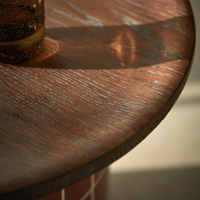 Georges - Terracotta side table in tile-effect cement and oak