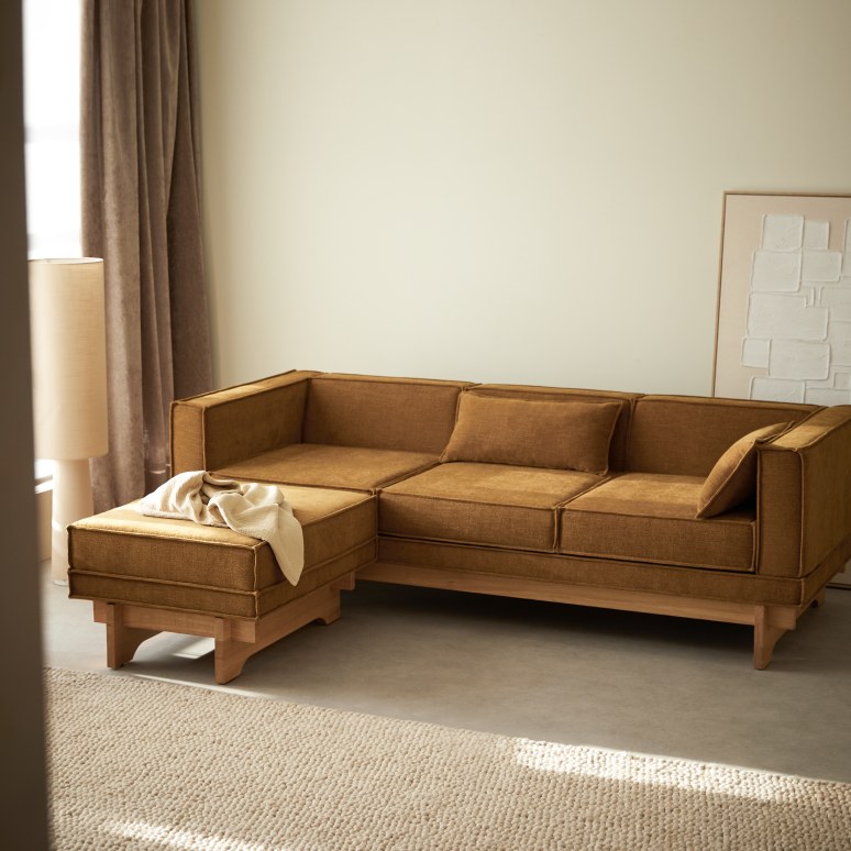 Miu - Sofa aus massivem Eichenholz und ockerfarbenem Stoff, 3-Sitzer