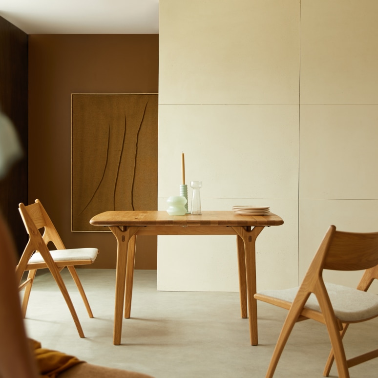 Clara - Table extensible en chêne massif 4-6 pers.