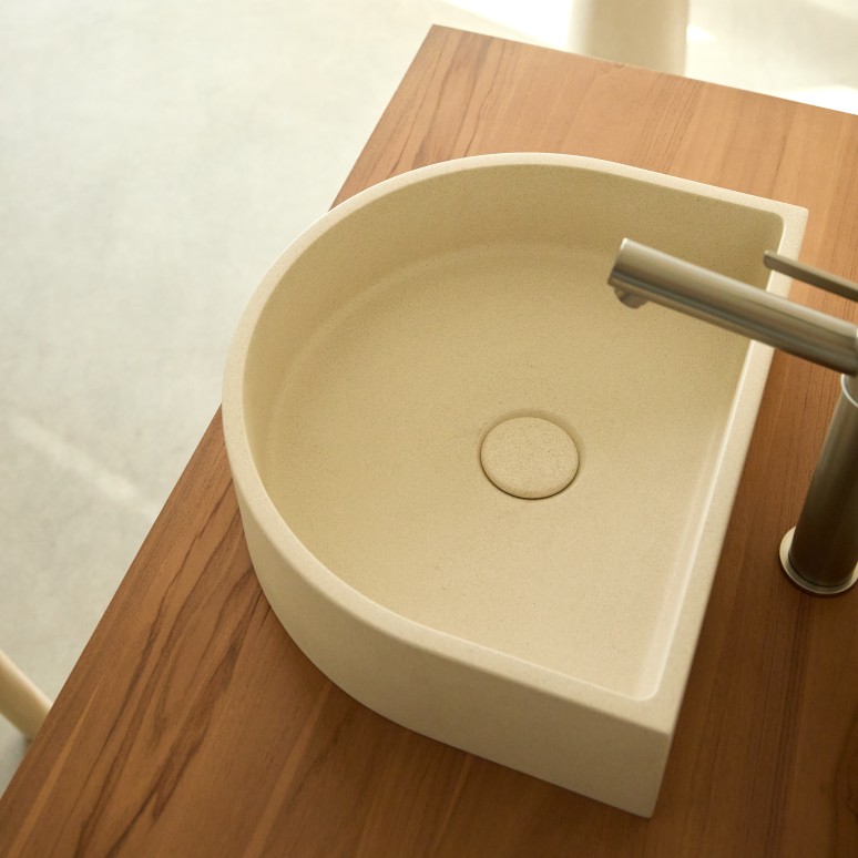 Jenna - Waschbecken aus Terrazzo Cream, halbrund b. 38 cm