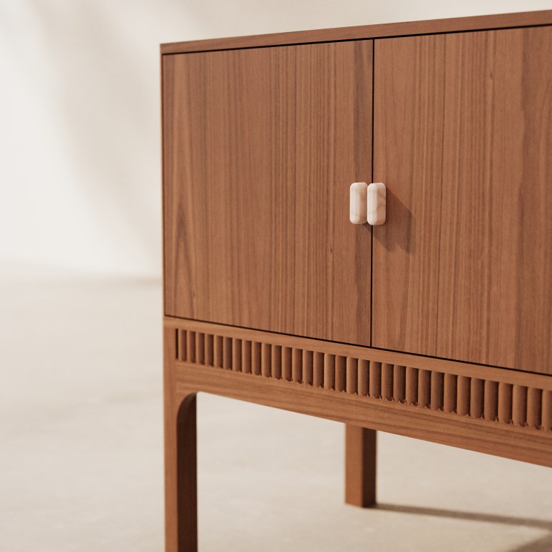 Pippa - Buffet en acacia massif 160 cm
