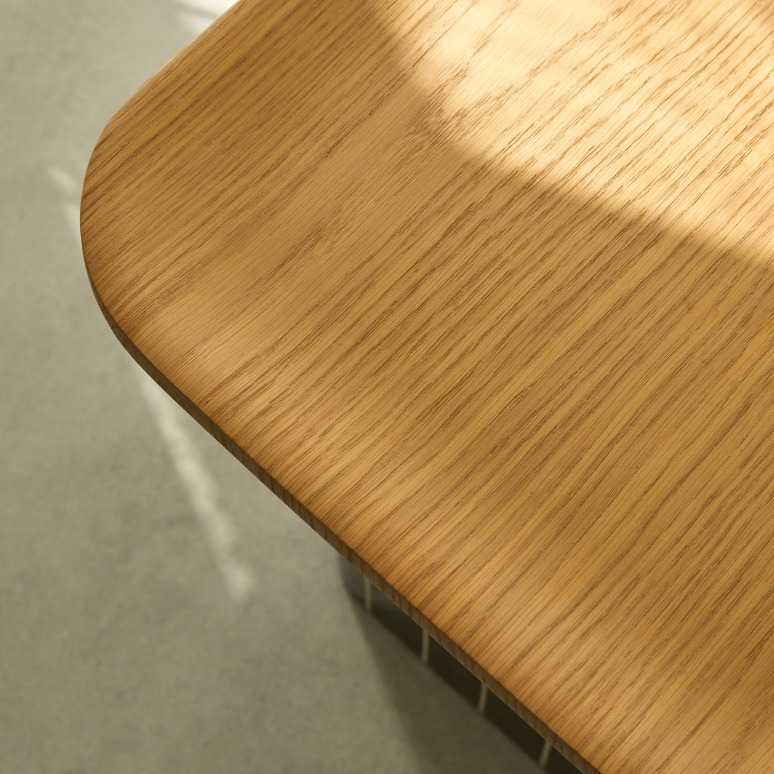 Georges - Table d'appoint vert effet céramique et plateau chêne