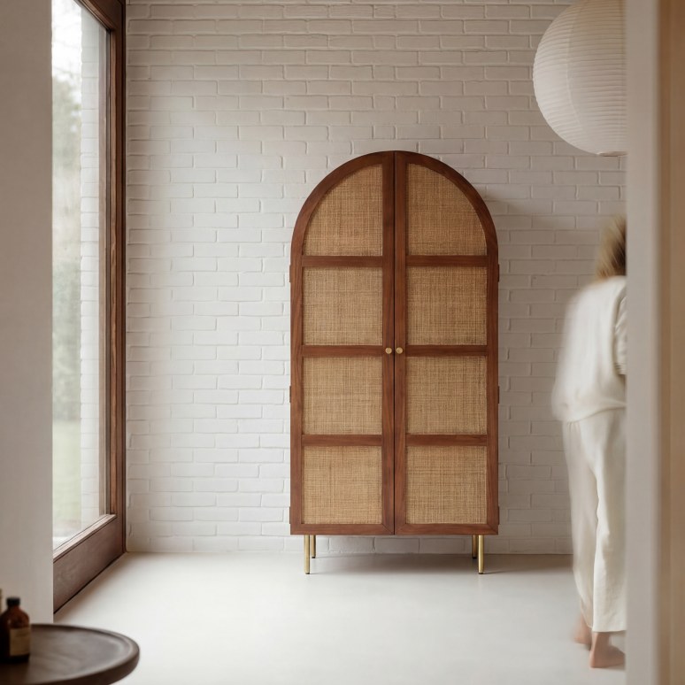 Lisbeth - Armoire d'entrée en orme et cannage