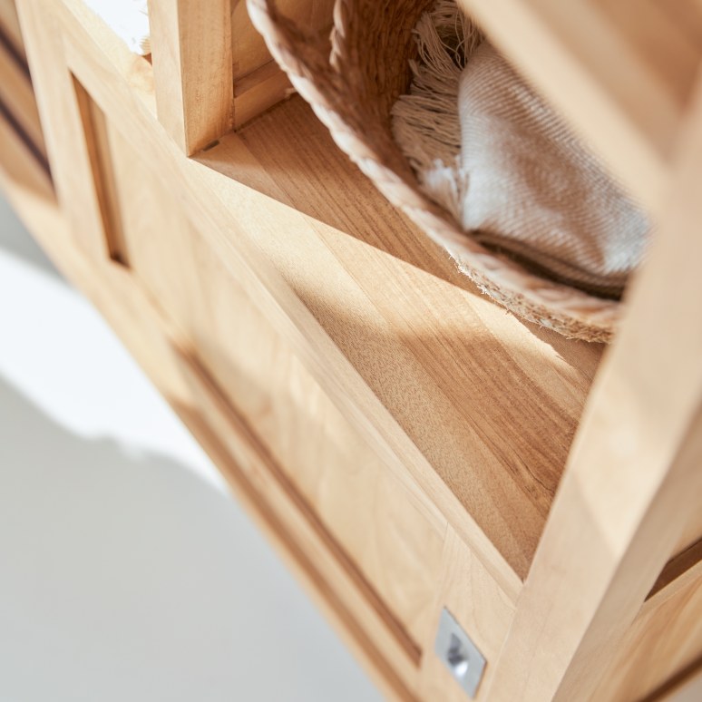 Coffee Tek - Solid teak bookcase