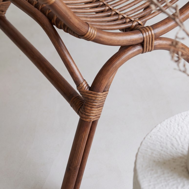 Mutine - Poltrona in rattan scuro