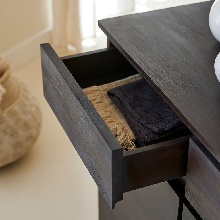 Eva - Solid mahogany sideboard 150 cm