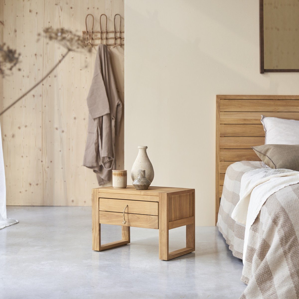 Chevet en bois de teck Minimalys FSC® - Tikamoon