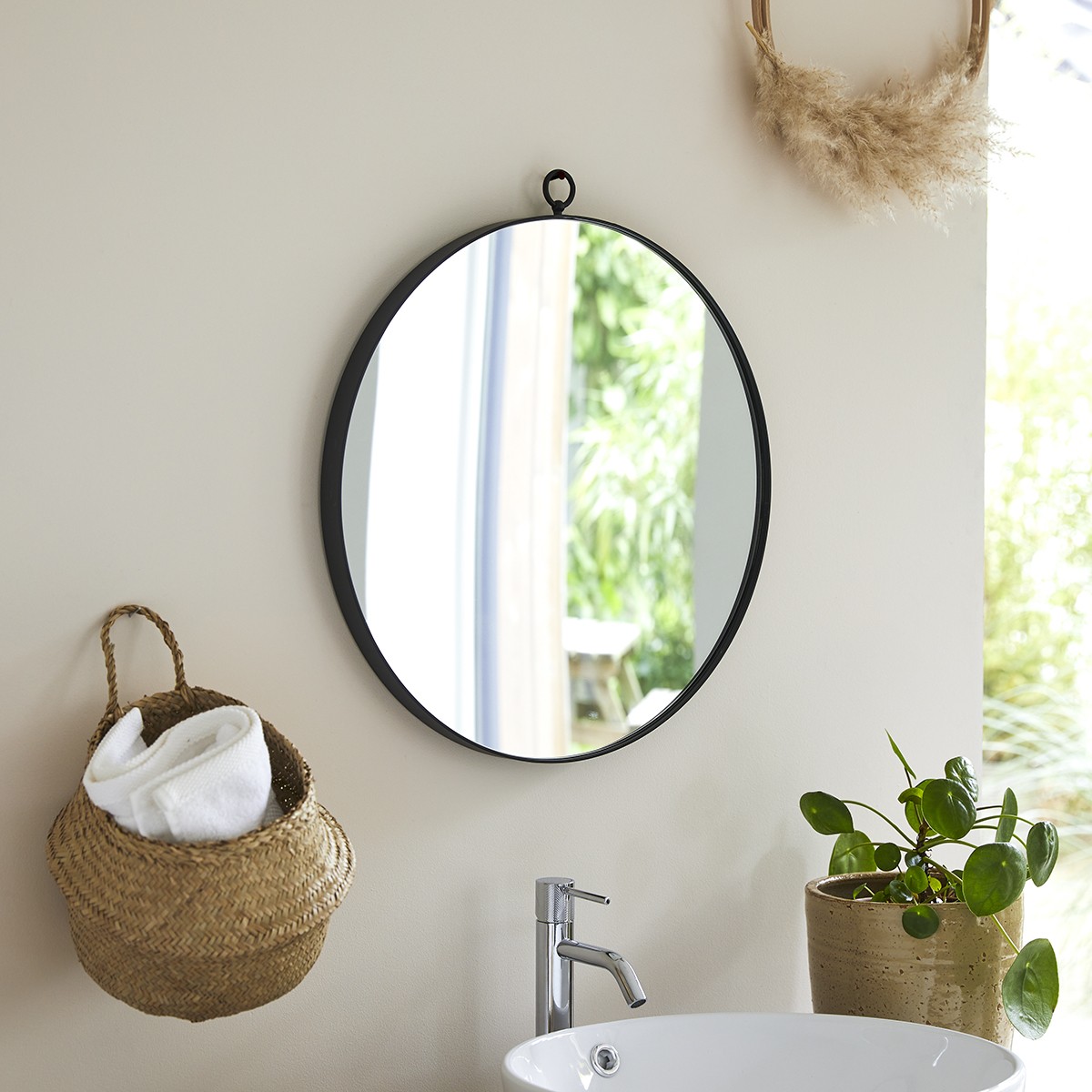 Miroir en métal 50x50 Eliot industriel Tikamoon