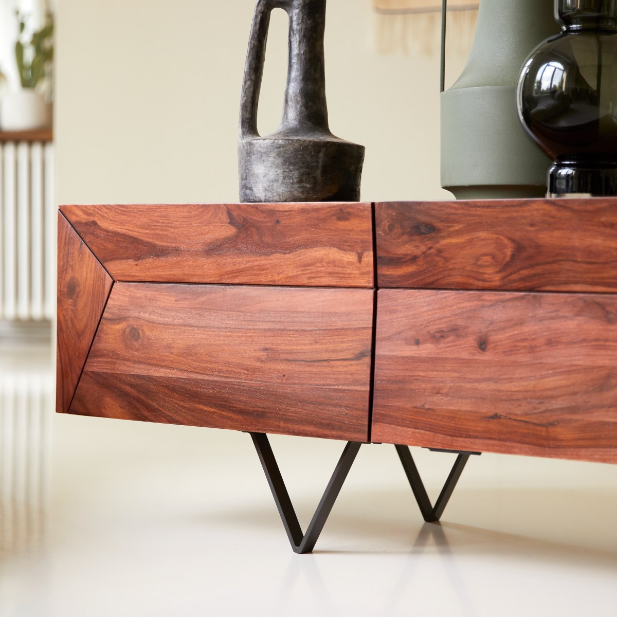 Metric sheesham tv stand discount