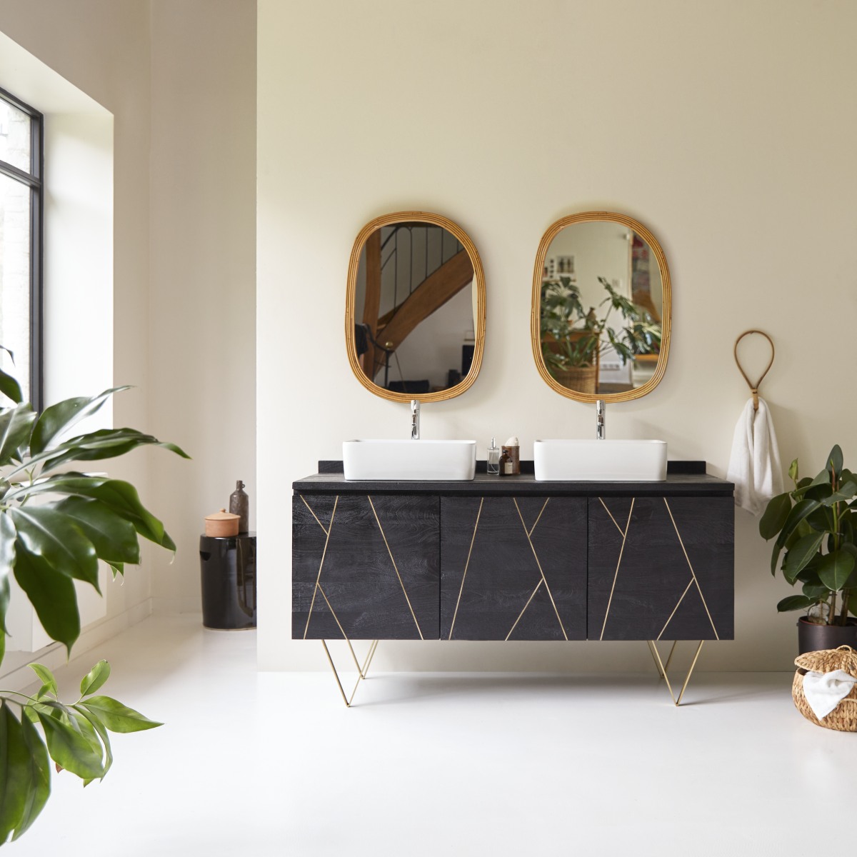 Meuble Salle de bain en bois de manguier 155 Liv Tikamoon