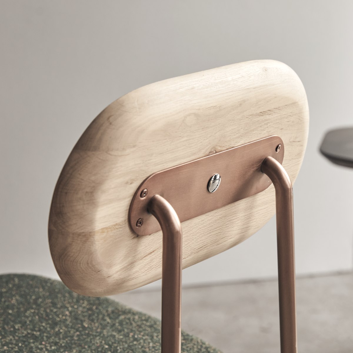 Yutapi - Sedia kaki in legno di quercia