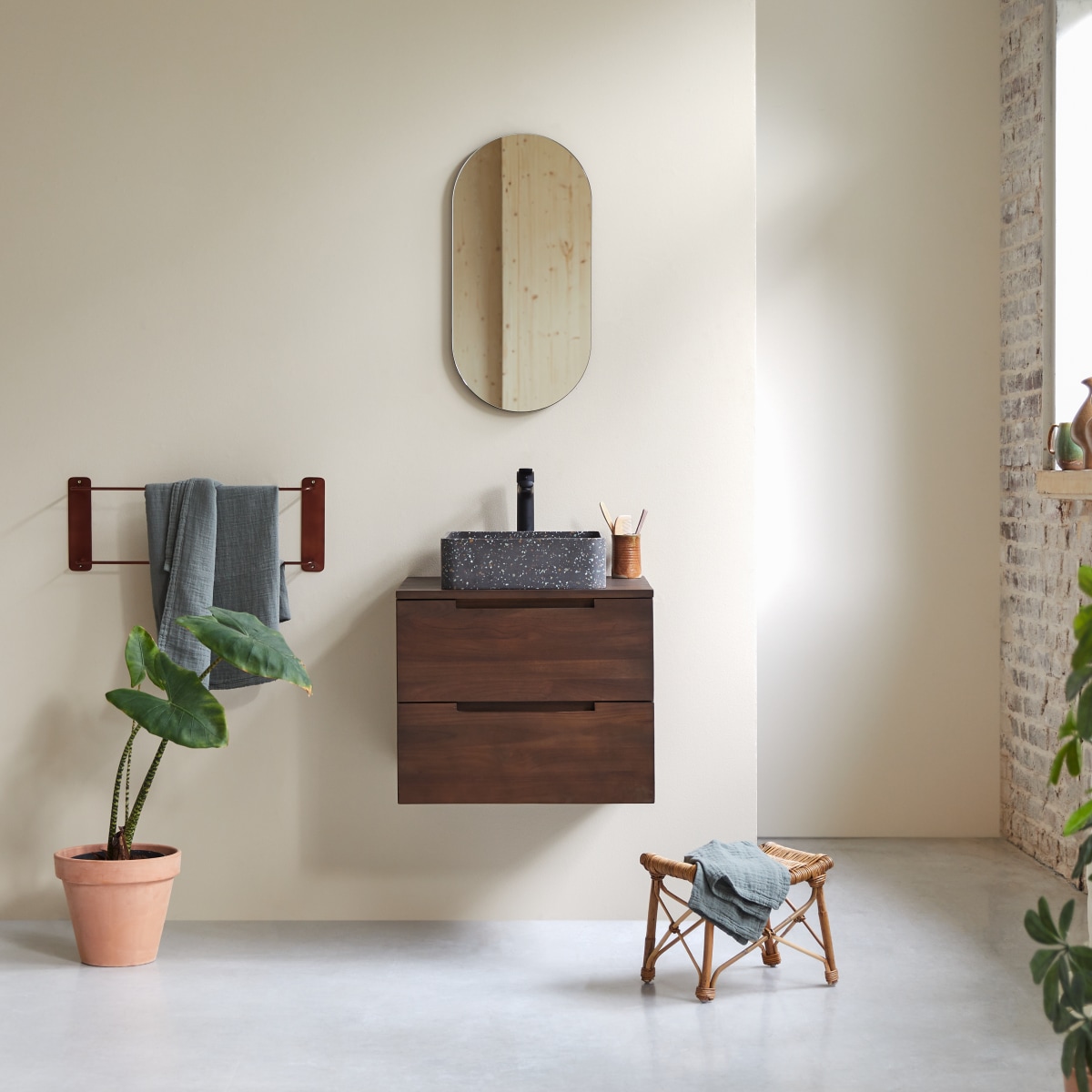 Meuble Salle de bain en bois de teck 60 Romeo Tikamoon