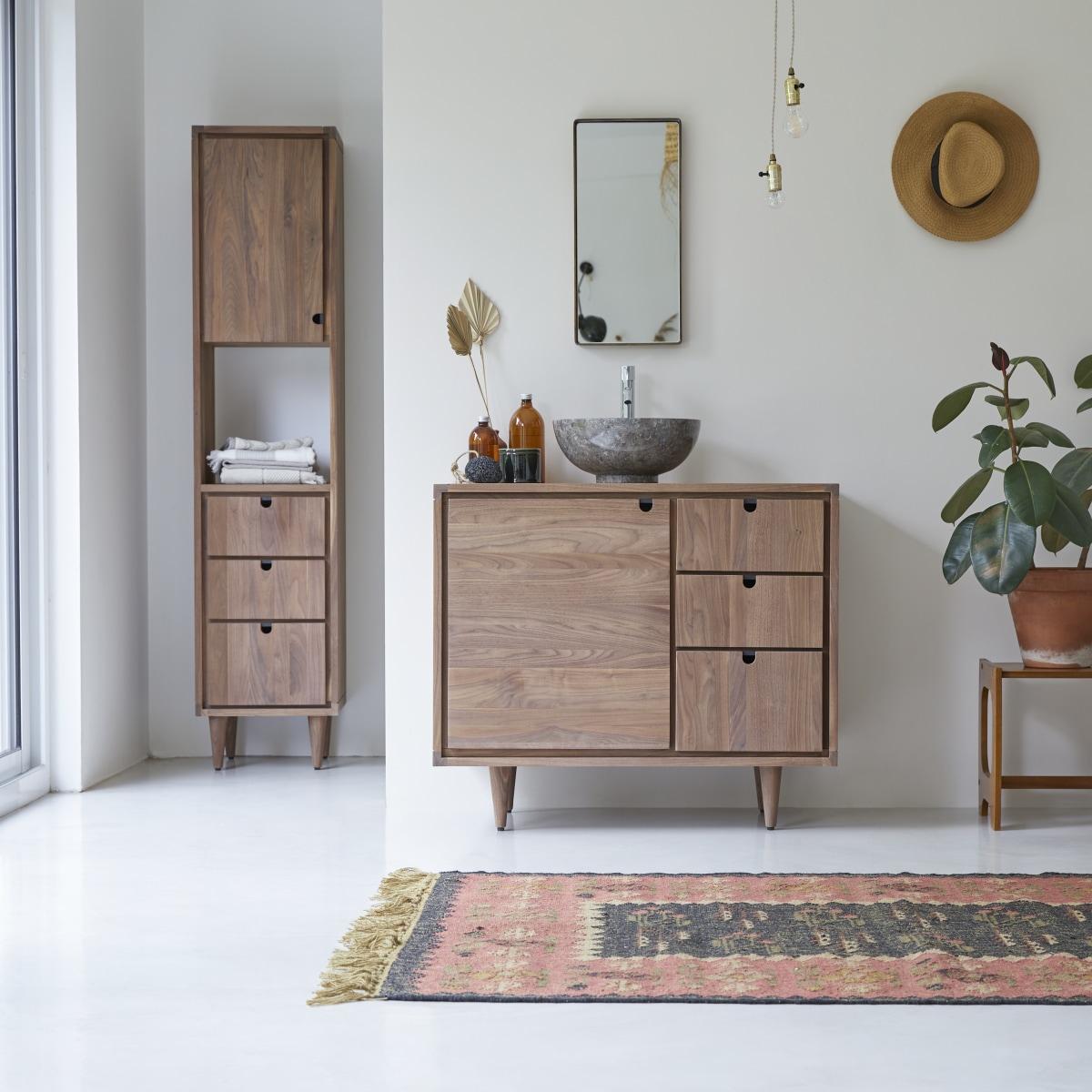 Meuble sous vasque en bois de noyer 95 Jonàk FSC® - Tikamoon