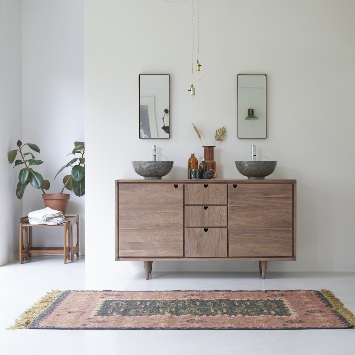 Meuble sous vasque en bois de noyer 145 Jonàk FSC® - Tikamoon