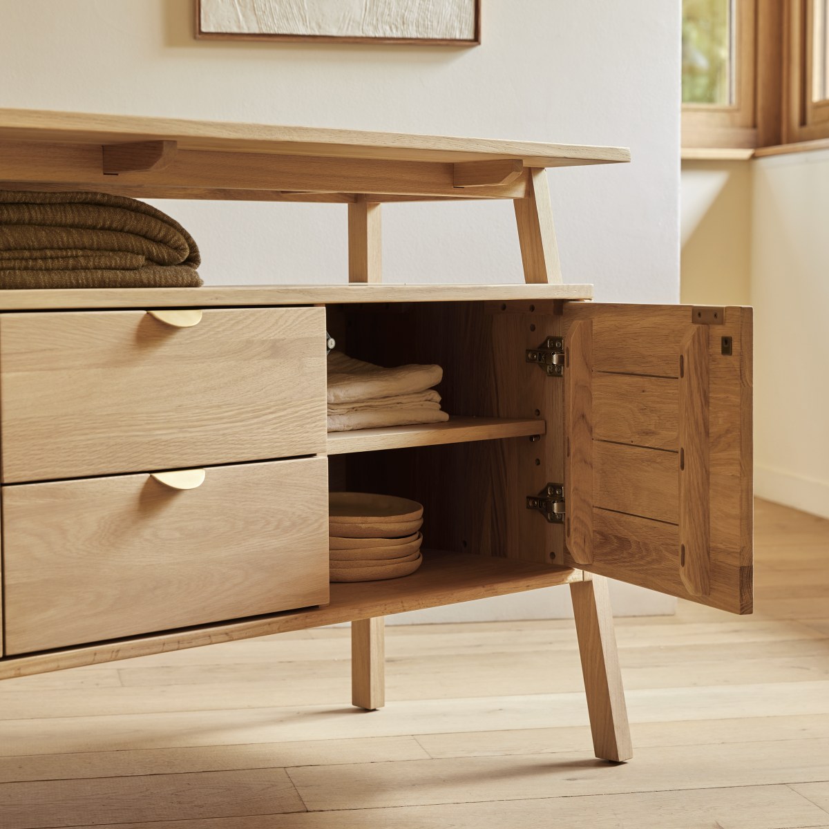 Pola - Buffet aus massivem Eichenholz 140 cm