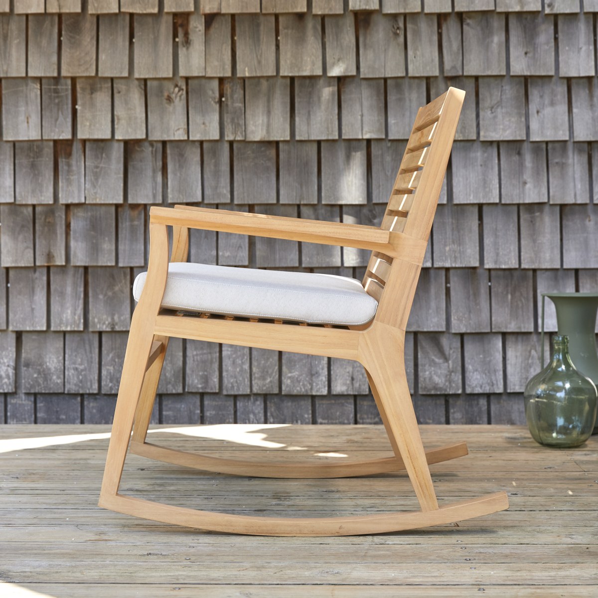 Sedia A Dondolo In Legno KADAX - Design Ergonomico, Braccioli Larghi, Scelta Colori (legno Naturale, Marrone, Bianco), Per Giardino O Interno