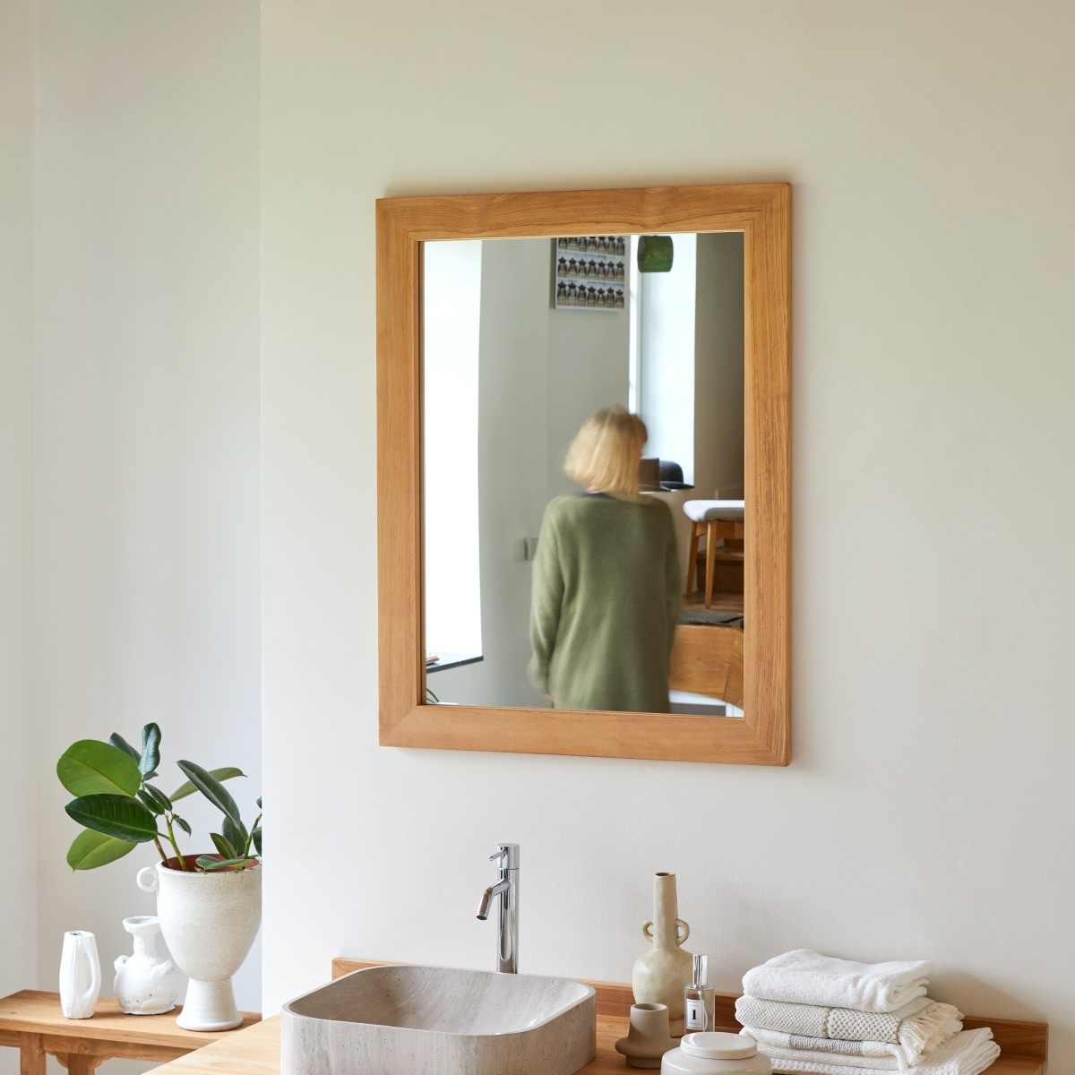 Miroir en bois de Teck Tona brut 90x70 FSC - Tikamoon
