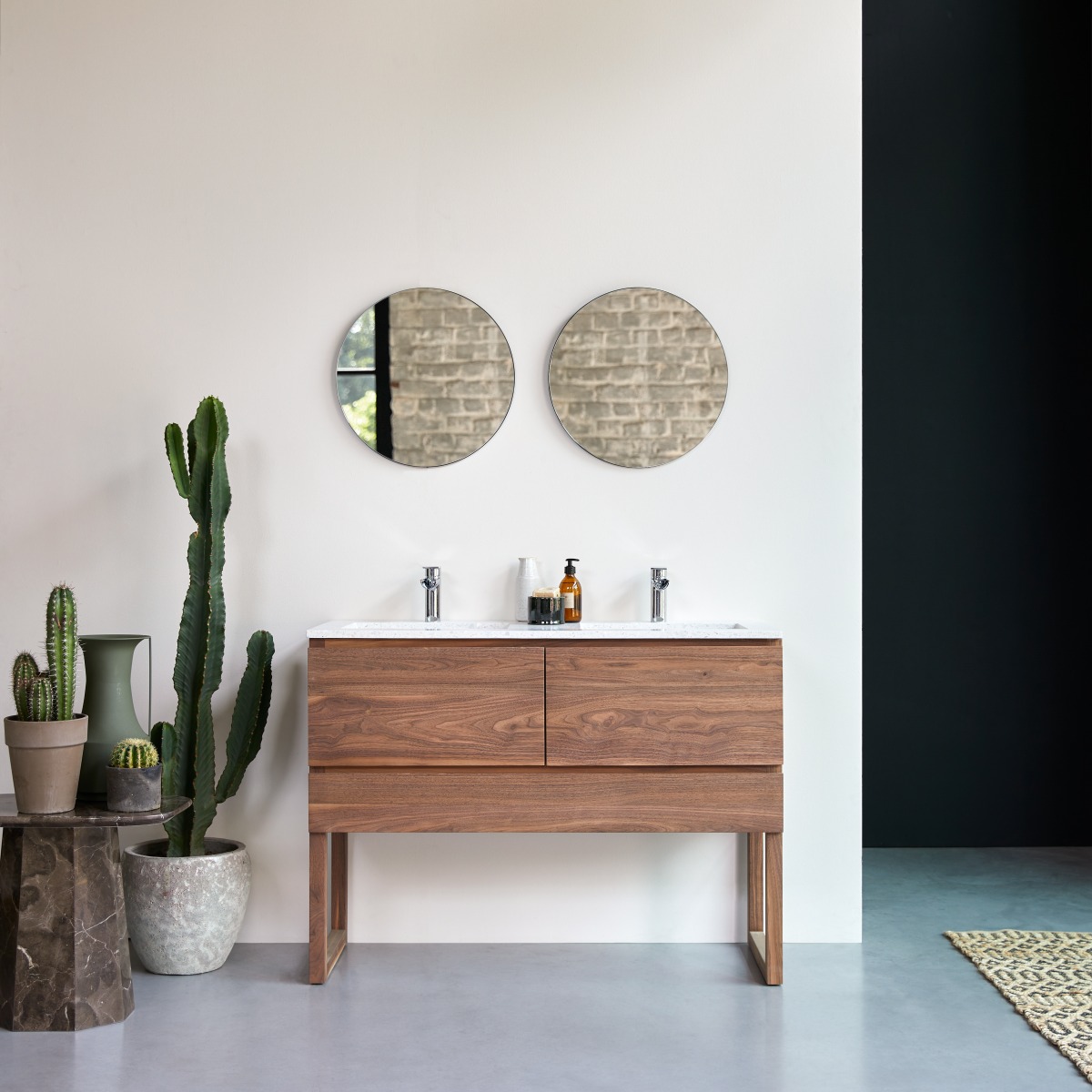 Meuble Salle de Bain en bois de noyer massif et terrazzo premium Moon 120 Edgar FSC® - Tikamoon