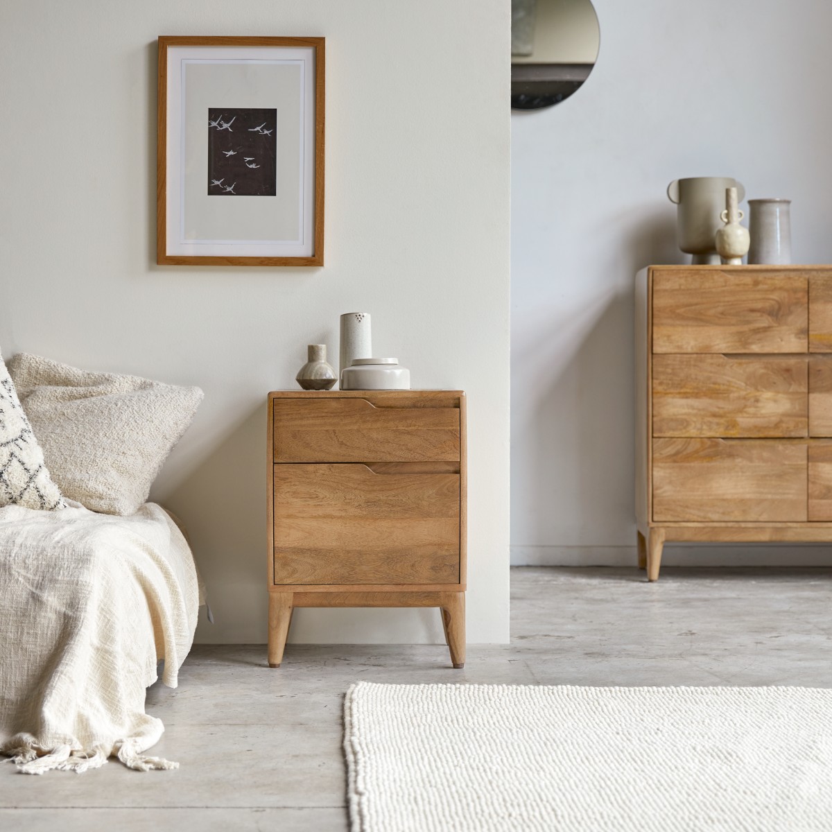 Gabrielle - Solid mango wood bedside table