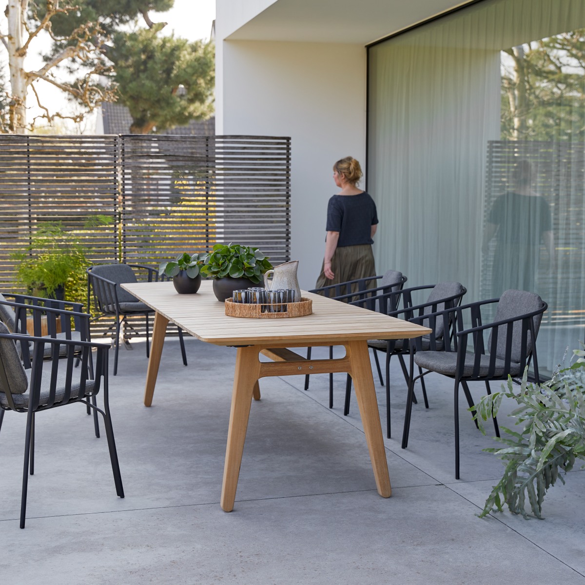 Antioni - Solid teak garden table