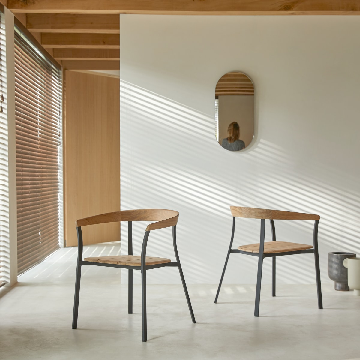 Chaise en bois de teck massif et aluminium Arco FSC - Tikamoon