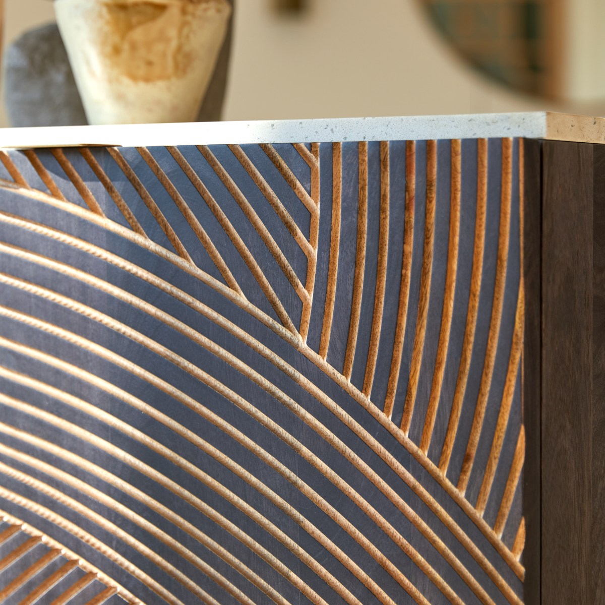 Bilal - Anrichte aus massivem Mangoholz und Terrazzo 80 cm