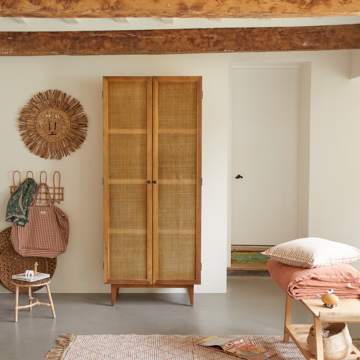 Armoire enfant en bois de pin et cannage 200 Ninon Tikamoon